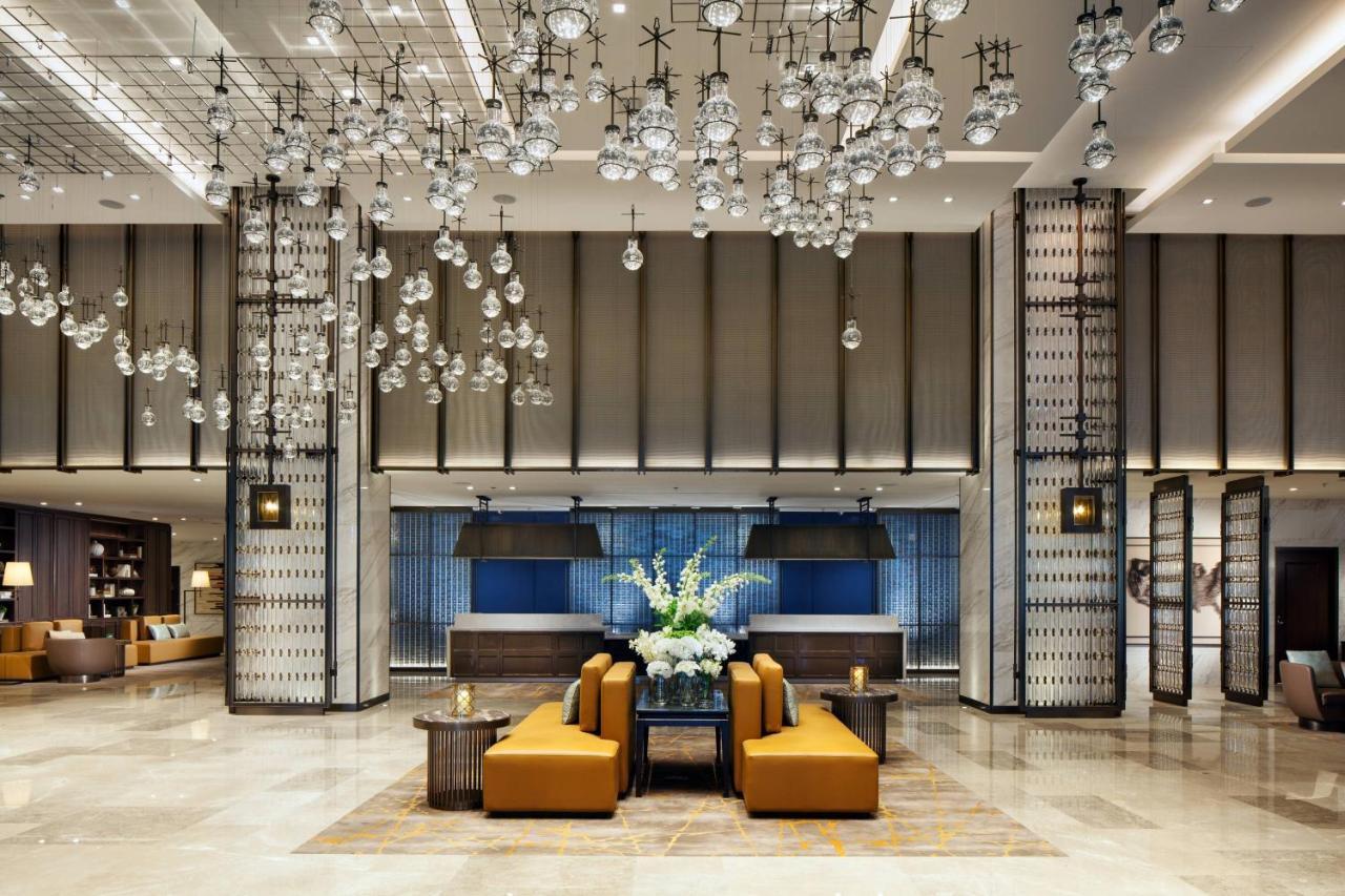 Sheraton Los Angeles Сан Габриел Екстериор снимка