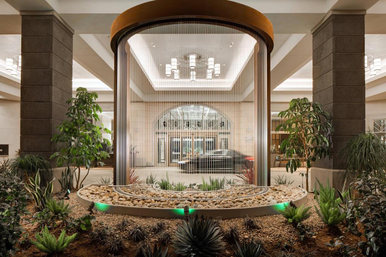 Sheraton Los Angeles Сан Габриел Екстериор снимка