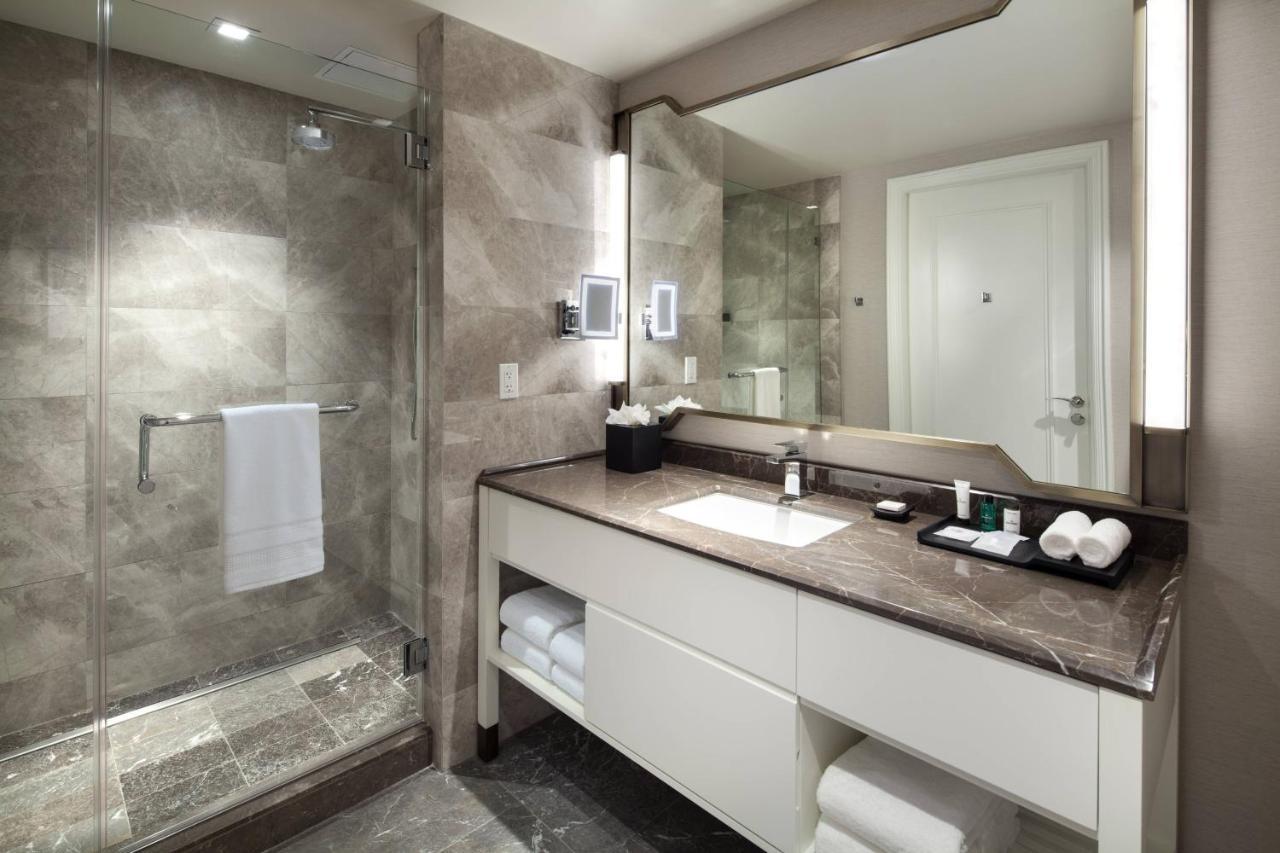 Sheraton Los Angeles Сан Габриел Екстериор снимка