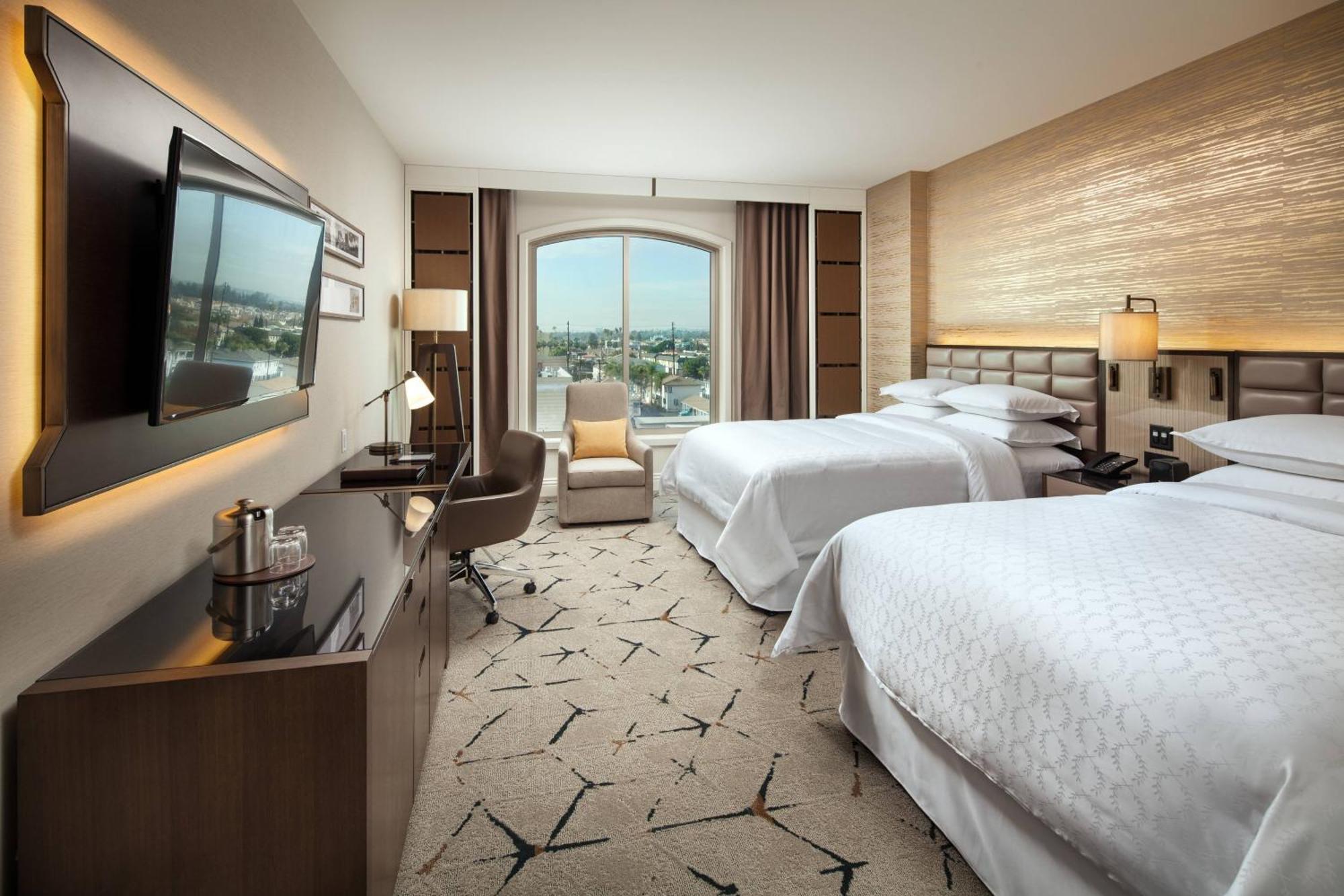 Sheraton Los Angeles Сан Габриел Екстериор снимка