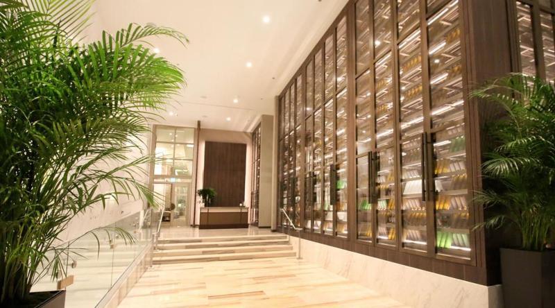 Sheraton Los Angeles Сан Габриел Екстериор снимка